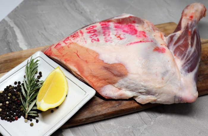 Lamb Shoulder Bone In